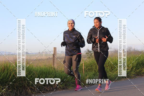 Buy your photos of the eventTreino Amigos da F� - Turma da Corrida e Amigos on Fotop