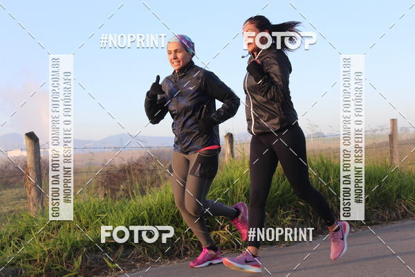 Buy your photos of the eventTreino Amigos da F� - Turma da Corrida e Amigos on Fotop
