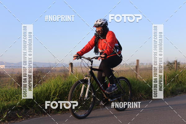 Buy your photos of the eventTreino Amigos da F� - Turma da Corrida e Amigos on Fotop