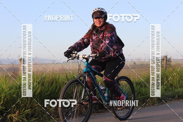 Buy your photos of the eventTreino Amigos da F� - Turma da Corrida e Amigos on Fotop