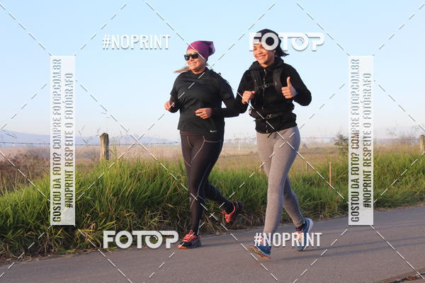 Buy your photos of the eventTreino Amigos da F� - Turma da Corrida e Amigos on Fotop