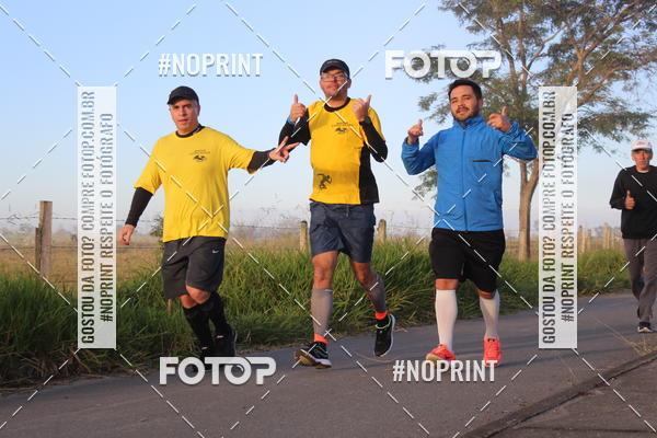 Buy your photos of the eventTreino Amigos da F� - Turma da Corrida e Amigos on Fotop