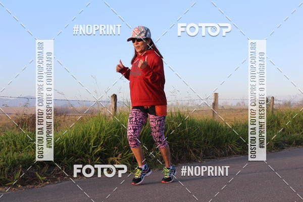 Buy your photos of the eventTreino Amigos da F� - Turma da Corrida e Amigos on Fotop