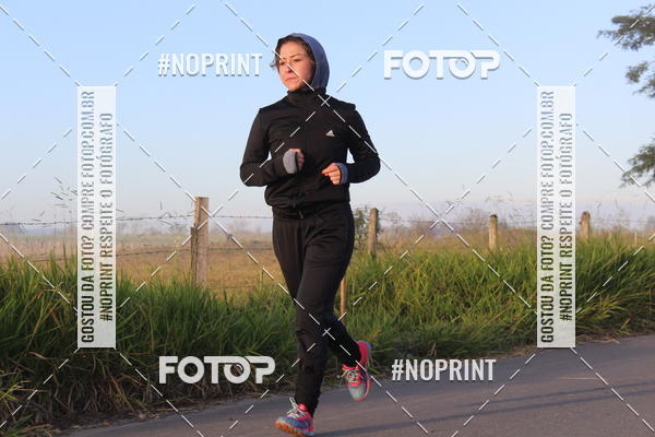 Buy your photos of the eventTreino Amigos da F� - Turma da Corrida e Amigos on Fotop