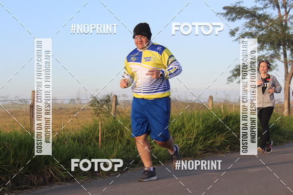 Buy your photos of the eventTreino Amigos da F� - Turma da Corrida e Amigos on Fotop