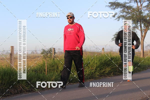 Buy your photos of the eventTreino Amigos da F� - Turma da Corrida e Amigos on Fotop