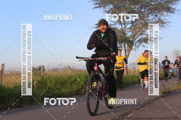 Buy your photos of the eventTreino Amigos da F� - Turma da Corrida e Amigos on Fotop