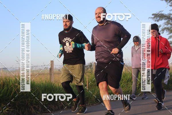 Buy your photos of the eventTreino Amigos da F� - Turma da Corrida e Amigos on Fotop