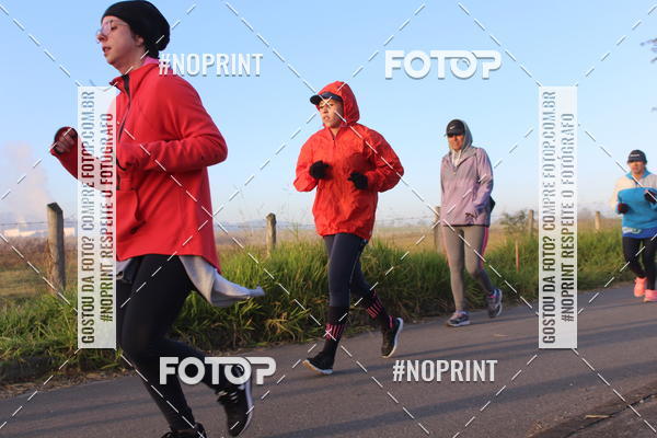 Buy your photos of the eventTreino Amigos da F� - Turma da Corrida e Amigos on Fotop