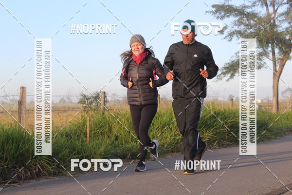 Buy your photos of the eventTreino Amigos da F� - Turma da Corrida e Amigos on Fotop