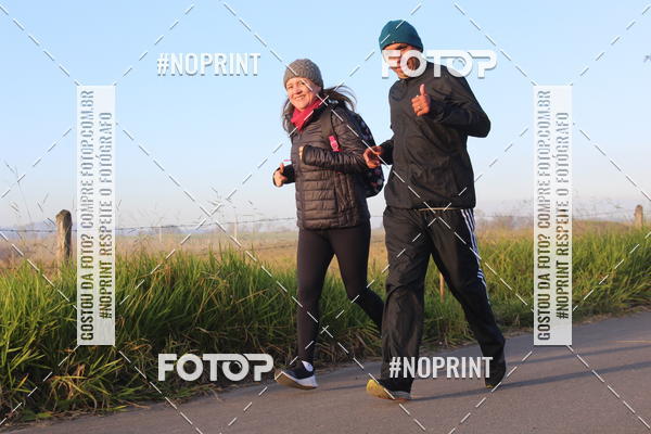 Buy your photos of the eventTreino Amigos da F� - Turma da Corrida e Amigos on Fotop