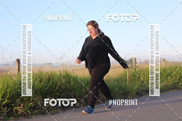 Buy your photos of the eventTreino Amigos da F� - Turma da Corrida e Amigos on Fotop