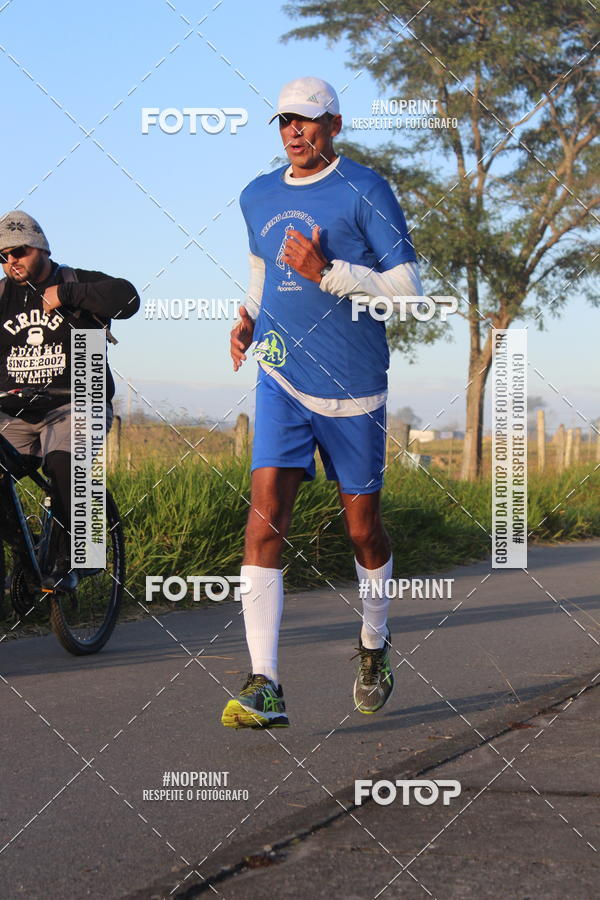 Buy your photos of the eventTreino Amigos da F� - Turma da Corrida e Amigos on Fotop