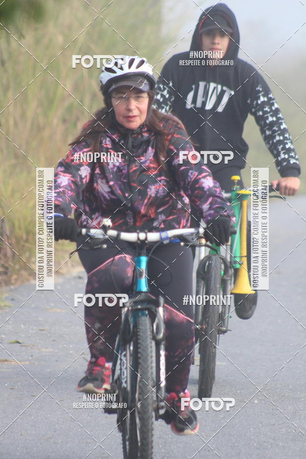 Buy your photos of the eventTreino Amigos da F� - Turma da Corrida e Amigos on Fotop