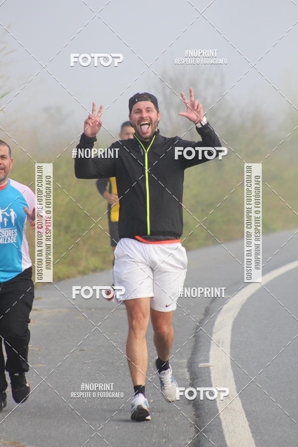 Buy your photos of the eventTreino Amigos da F� - Turma da Corrida e Amigos on Fotop