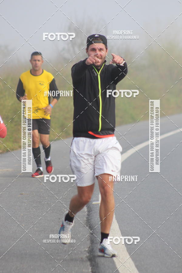 Buy your photos of the eventTreino Amigos da F� - Turma da Corrida e Amigos on Fotop