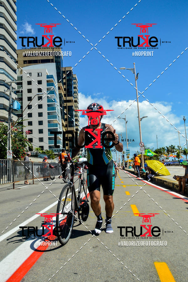 Buy your photos of the eventIronMan 70.3  Fortaleza on Fotop