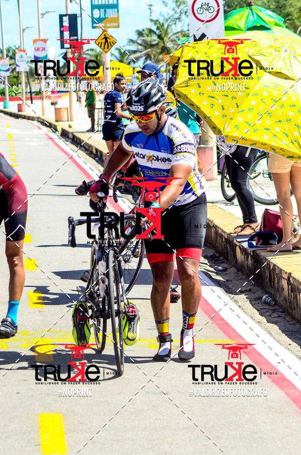 Buy your photos of the eventIronMan 70.3  Fortaleza on Fotop