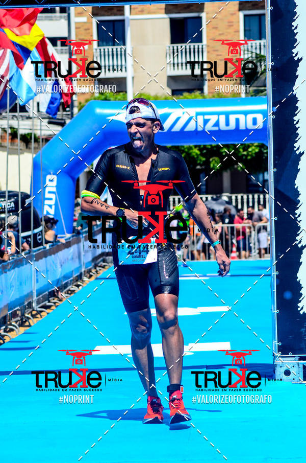 Buy your photos of the eventIronMan 70.3  Fortaleza on Fotop