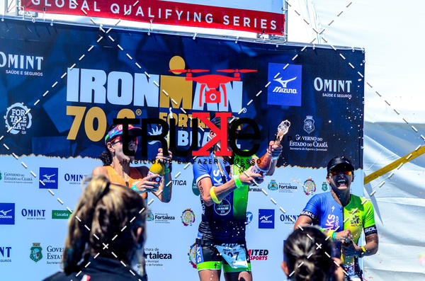 Buy your photos of the eventIronMan 70.3  Fortaleza on Fotop
