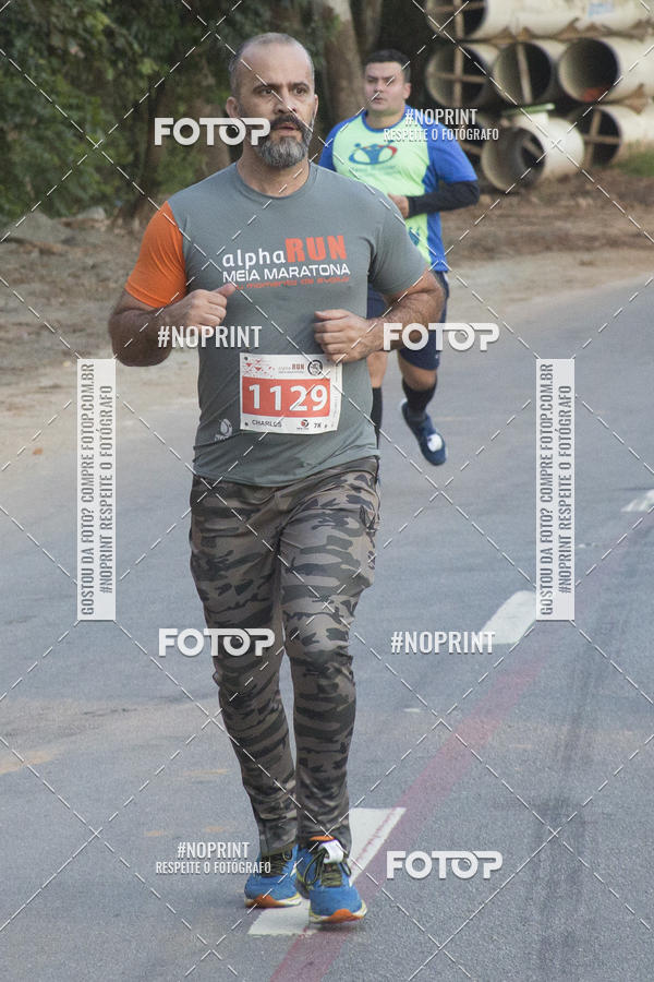 Buy your photos of the eventAlpha Run Series Alphaville 21K on Fotop