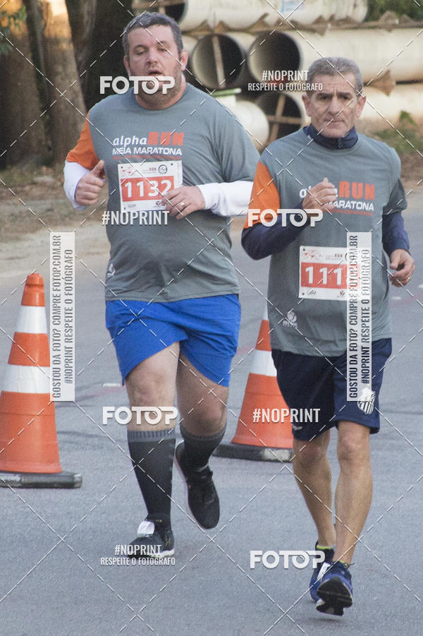 Buy your photos of the eventAlpha Run Series Alphaville 21K on Fotop