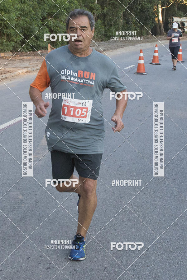Buy your photos of the eventAlpha Run Series Alphaville 21K on Fotop