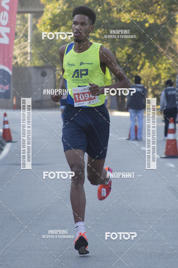 Buy your photos of the eventAlpha Run Series Alphaville 21K on Fotop