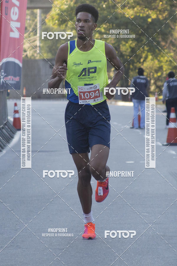 Buy your photos of the eventAlpha Run Series Alphaville 21K on Fotop