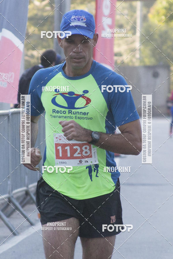 Buy your photos of the eventAlpha Run Series Alphaville 21K on Fotop