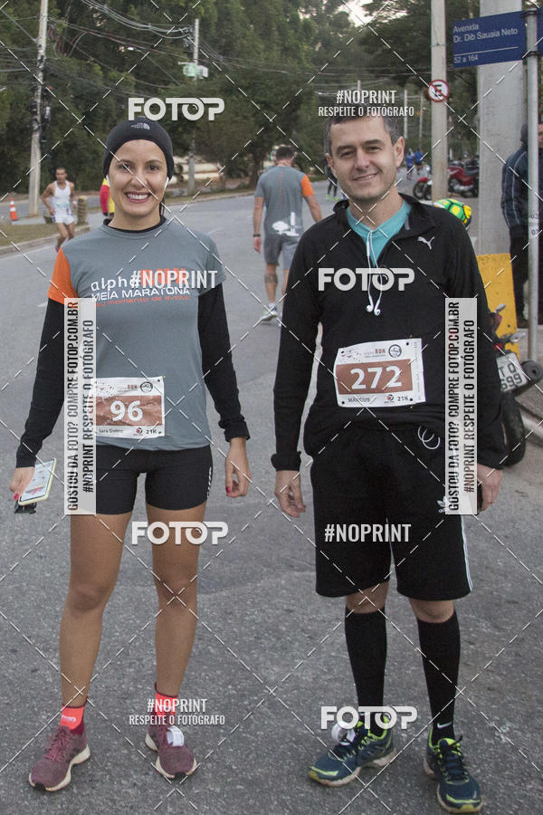 Buy your photos of the eventAlpha Run Series Alphaville 21K on Fotop