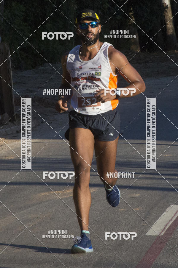 Buy your photos of the eventAlpha Run Series Alphaville 21K on Fotop