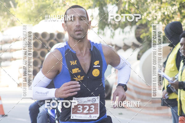 Buy your photos of the eventAlpha Run Series Alphaville 21K on Fotop