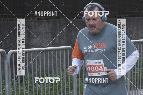 Buy your photos of the eventAlpha Run Series Alphaville 21K on Fotop