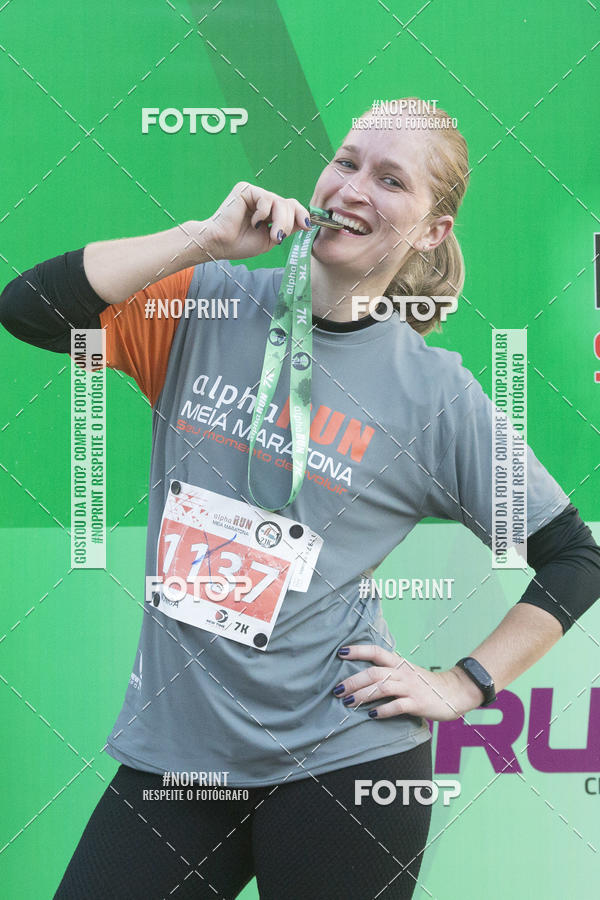 Buy your photos of the eventAlpha Run Series Alphaville 21K on Fotop