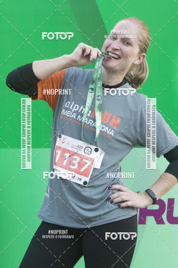 Buy your photos of the eventAlpha Run Series Alphaville 21K on Fotop