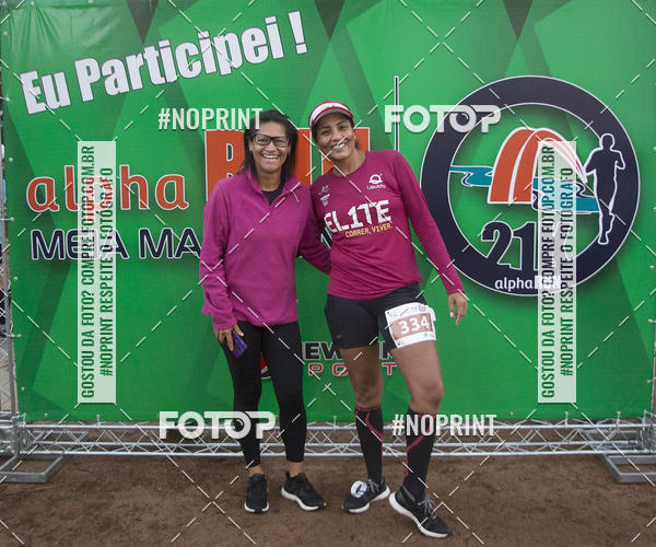 Buy your photos of the eventAlpha Run Series Alphaville 21K on Fotop