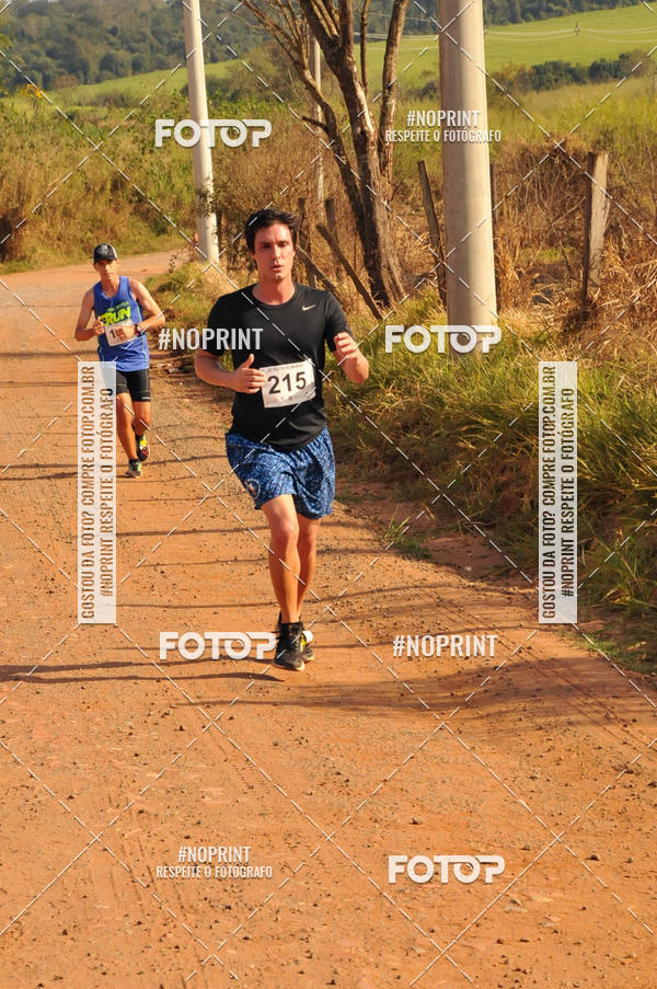 Achetez vos photos de l'�v�nement38� Volta ao Morro sur Fotop