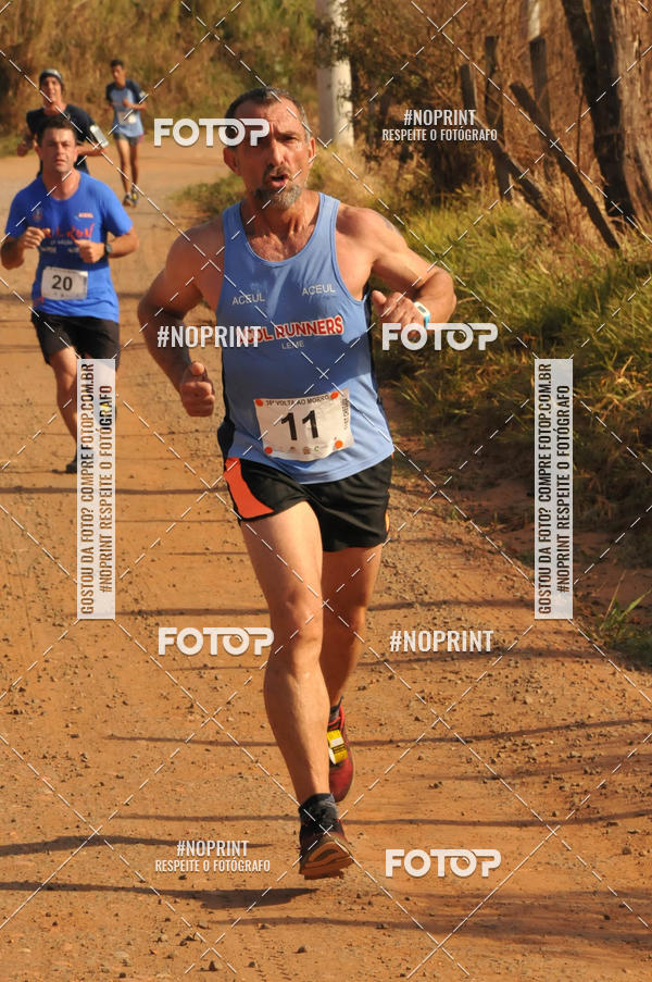 Achetez vos photos de l'�v�nement38� Volta ao Morro sur Fotop