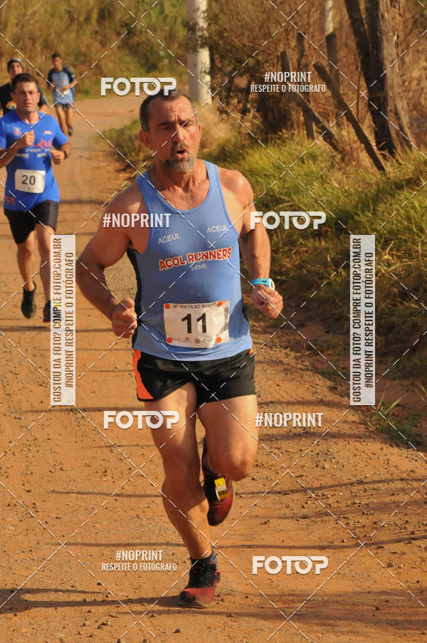 Achetez vos photos de l'�v�nement38� Volta ao Morro sur Fotop