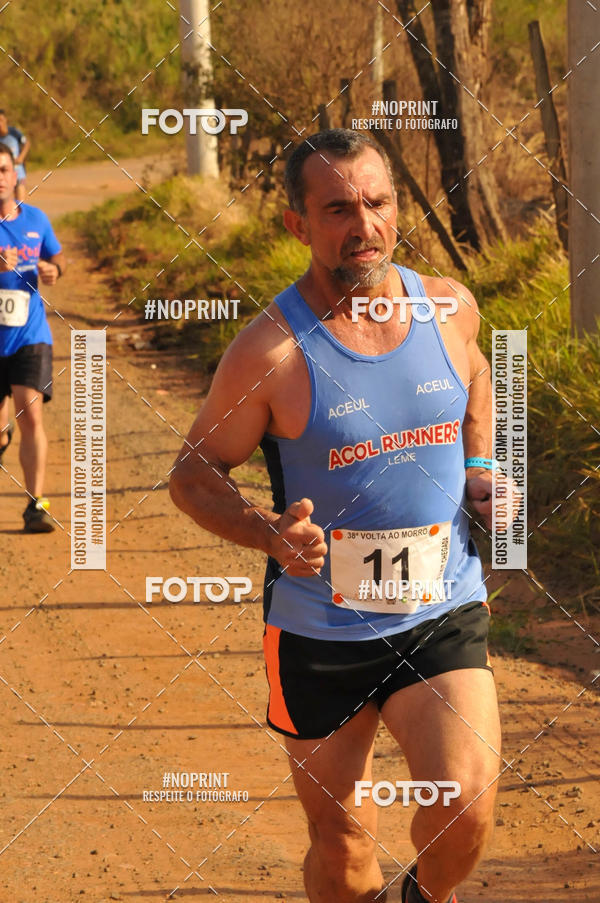 Achetez vos photos de l'�v�nement38� Volta ao Morro sur Fotop