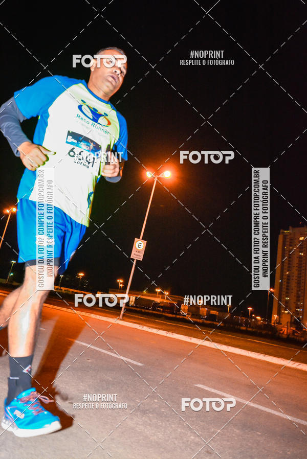 Buy your photos of the eventNight Race Mogi das Cruzes 2019 on Fotop