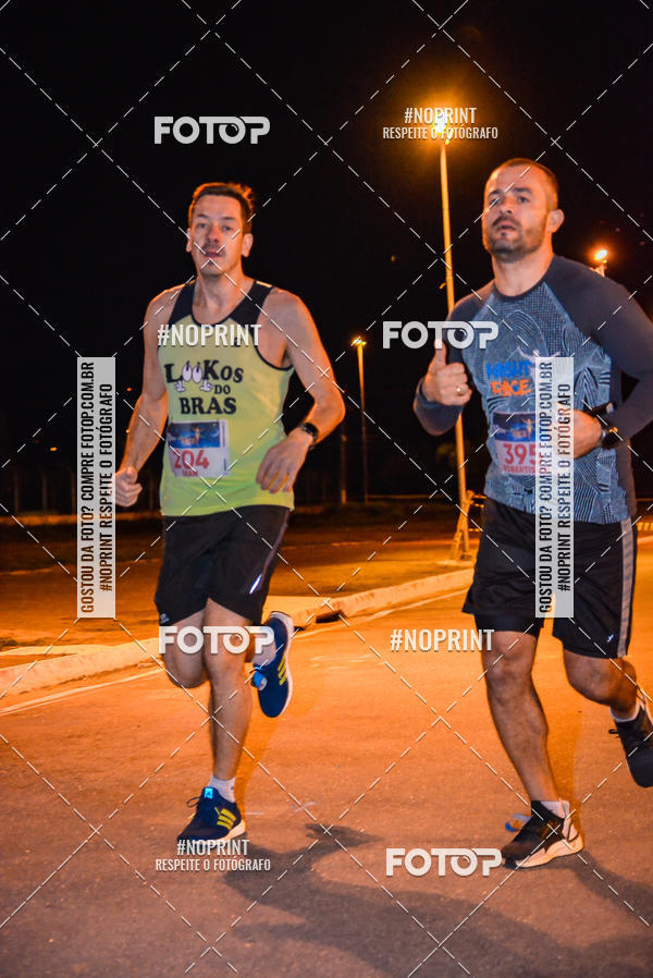 Buy your photos of the eventNight Race Mogi das Cruzes 2019 on Fotop