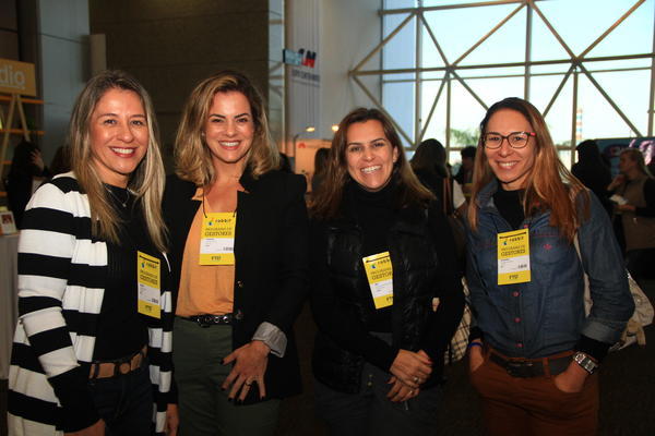 Compra tus fotos del eventoPROGRAMA DE GESTORES SO PAULO 2019 En Fotop