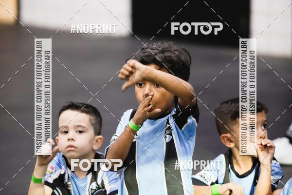 Achetez vos photos de l'vnementBotafogo x Grmio - Nilton Santos- 12/06/2019 sur Fotop