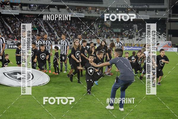 Buy your photos of the eventBotafogo x Grmio - Nilton Santos- 12/06/2019 on Fotop