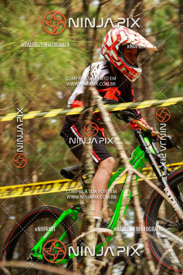 Buy your photos of the eventDownhill Pedreira on Fotop