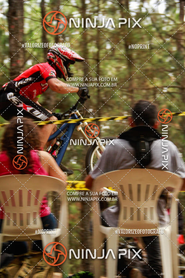 Compra tus fotos del eventoDownhill Pedreira En Fotop