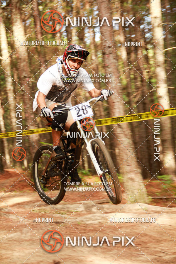 Compra tus fotos del eventoDownhill Pedreira En Fotop