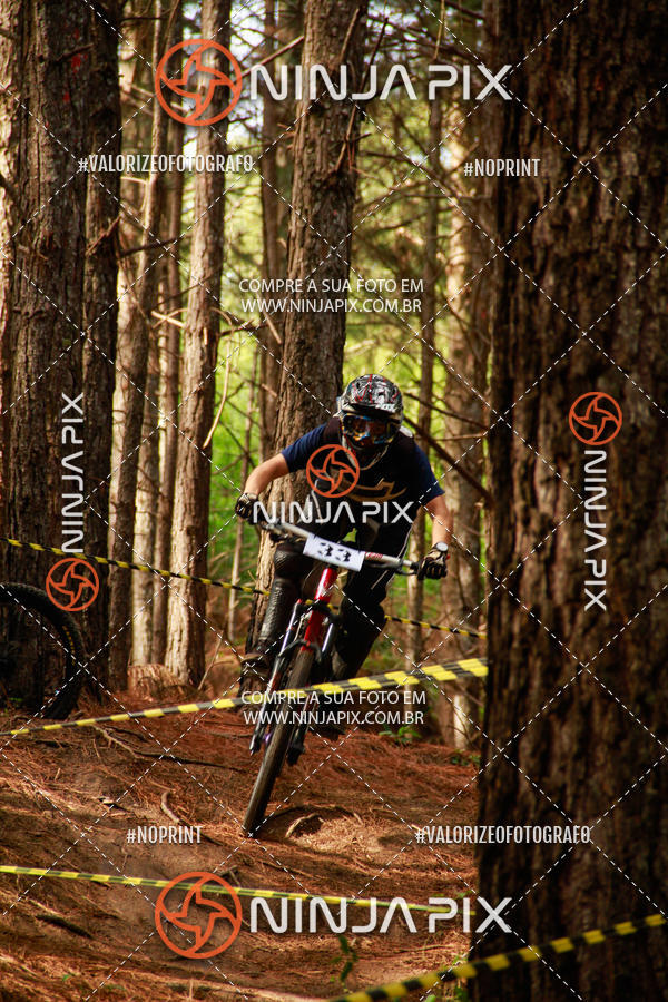 Compra tus fotos del eventoDownhill Pedreira En Fotop
